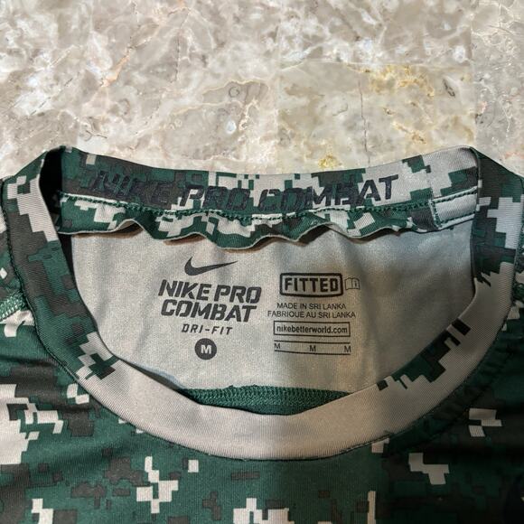 Nike Pro Combat Shirt Mens Medium Green Camo Hypercool Vented Fitted Gym 654882 - Picture 6 of 12